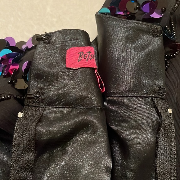 Betsey Johnson Silk Sequined and Beaded Dress 0 - Picture 6 of 16